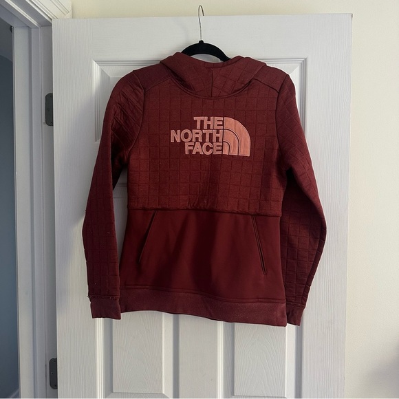 Size S The North Face Half Dome Quilted Hoodie Burgundy - Picture 4 of 7